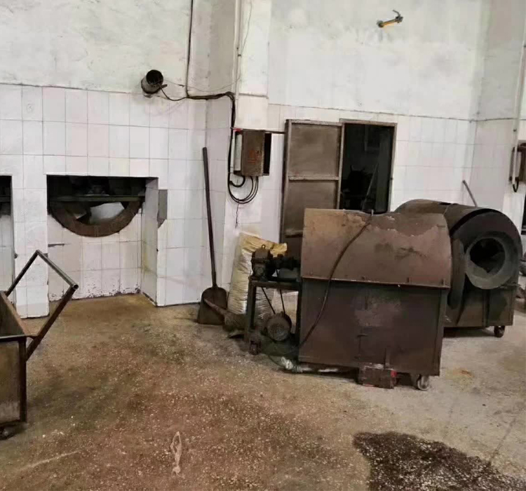 电磁炒货机.jpg 电磁炒货机.jpg