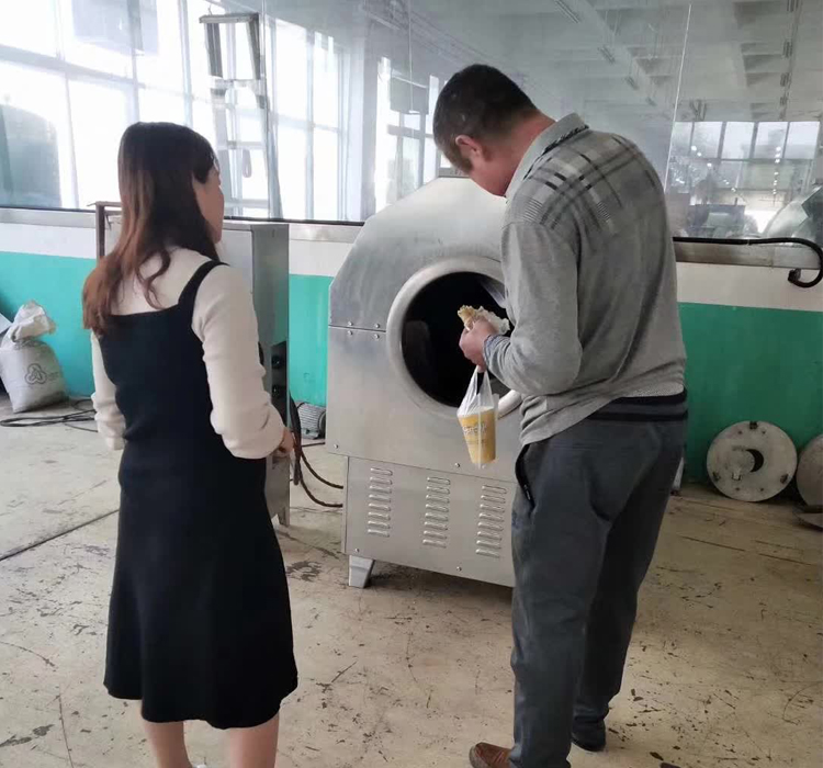 自动炒货机.jpg 自动炒货机.jpg