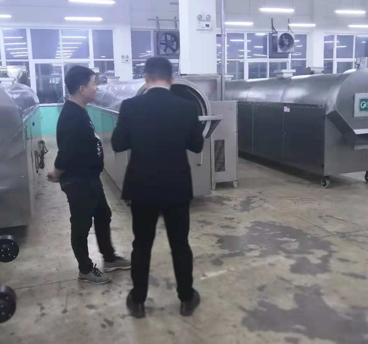 炒货设备.jpg 炒货设备.jpg
