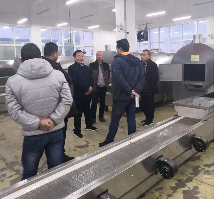 自动炒货机.jpg 自动炒货机.jpg
