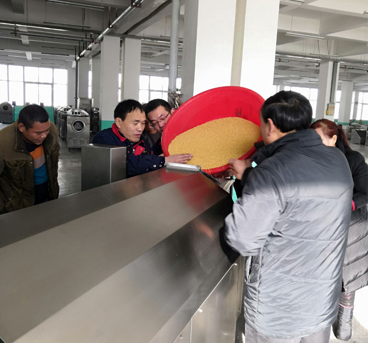 自动炒货机.jpg 自动炒货机.jpg