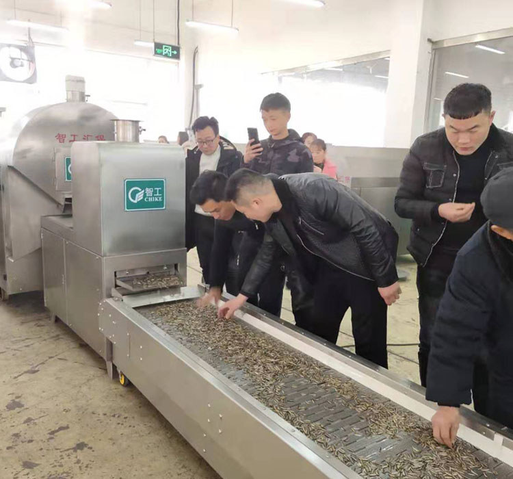 炒货设备.jpg 炒货设备.jpg