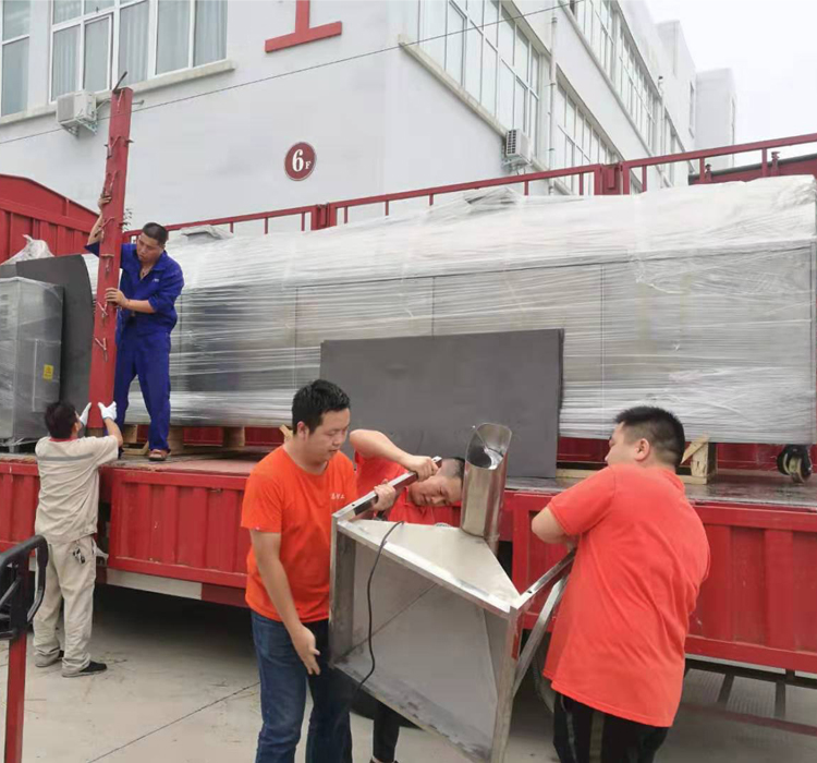流水线炒货机.jpg 流水线炒货机.jpg