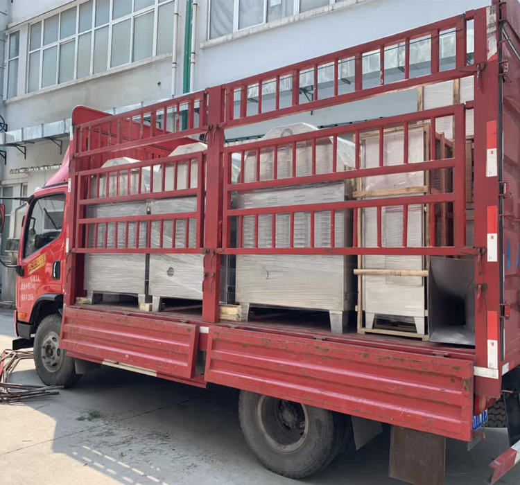 电磁炒货机.jpg 电磁炒货机.jpg