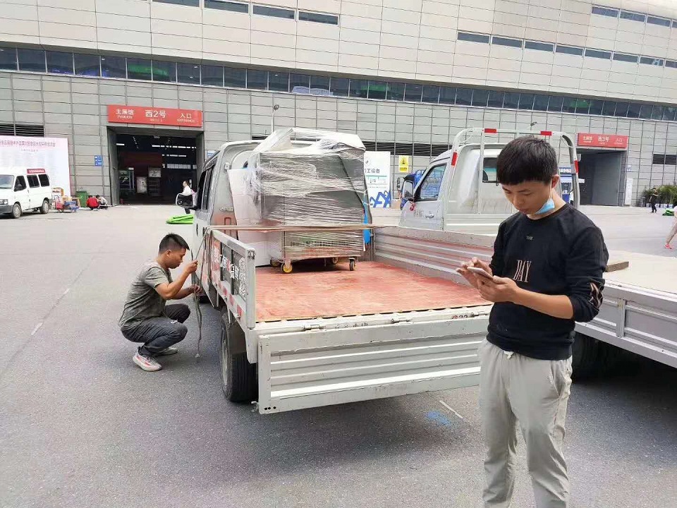 炒板粟机.jpg 炒板粟机.jpg