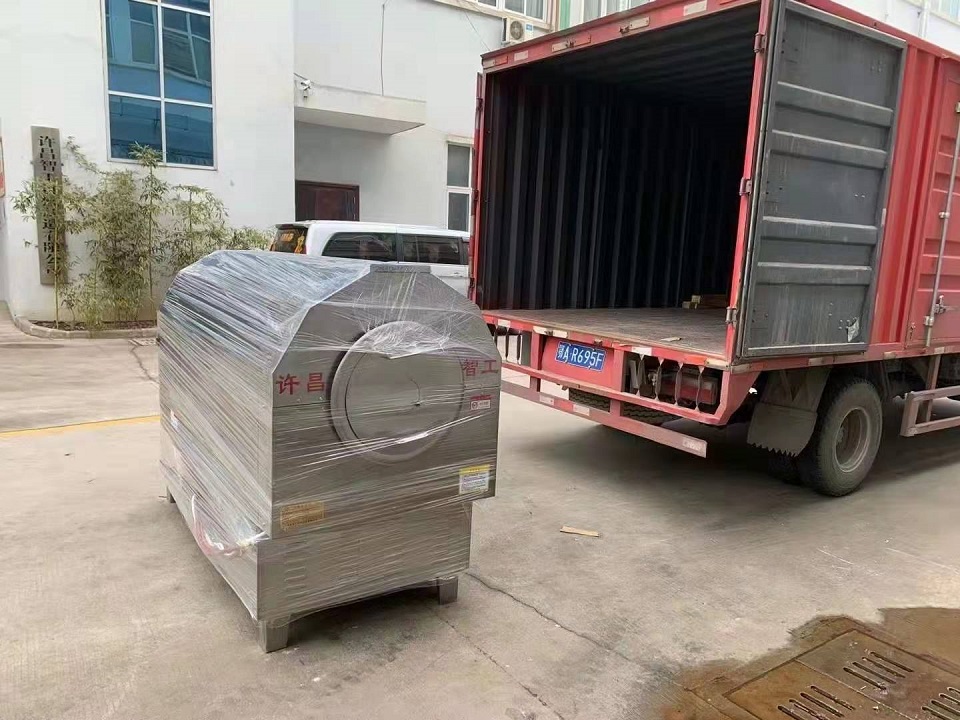 电磁炒货机.jpg 电磁炒货机.jpg