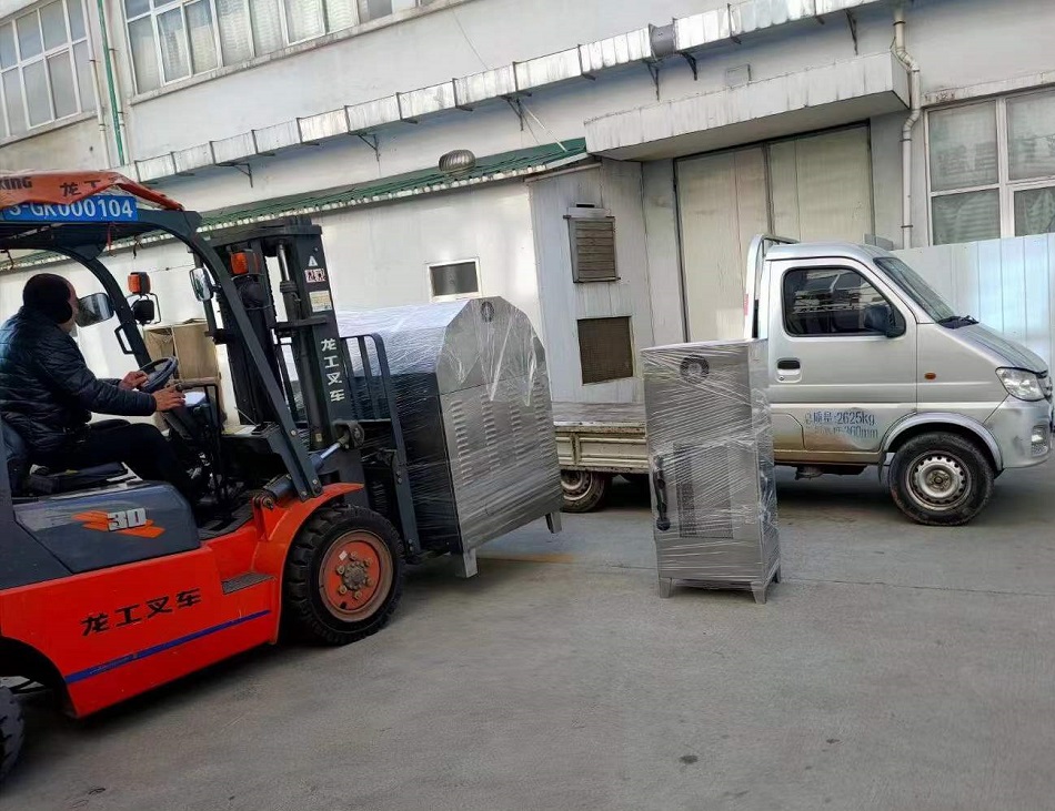 许昌智工中型电磁炒货机装车发货开封