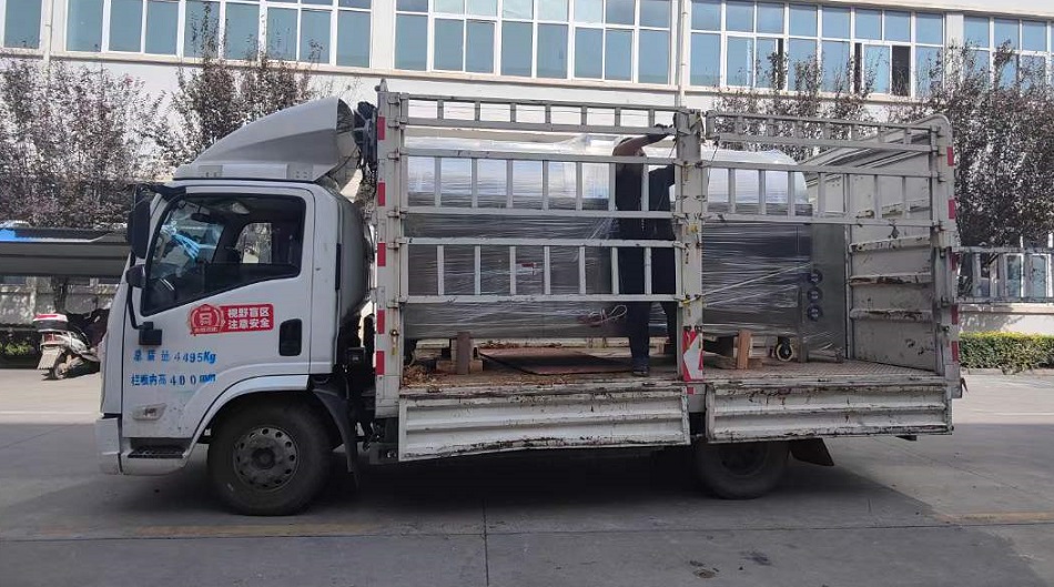 许昌智工500斤花生果专用电磁炒货机专车发货